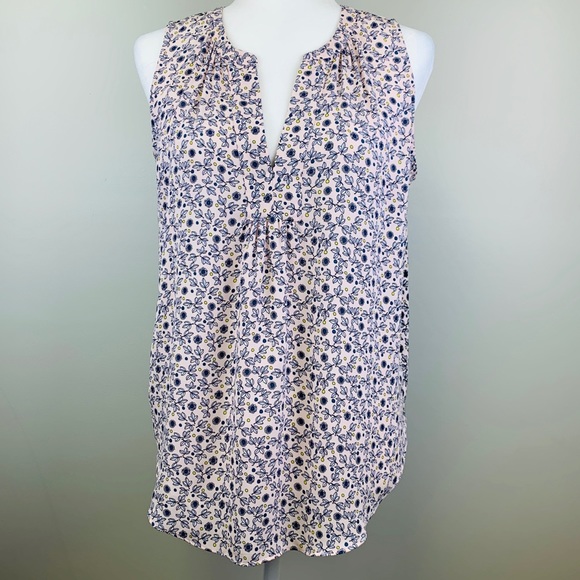 LOFT Tops - Loft Floral Sleeveless Career Shirt